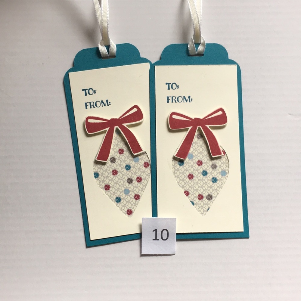 PICK 12 Fancy Christmas Tags FREE SHIPPING - Picture 11 of 15